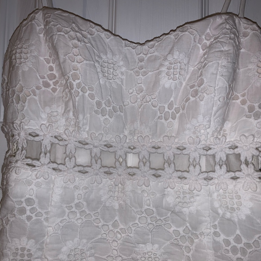 Lilly Pulitzer White Dress, Size 0 - Picture 4 of 4